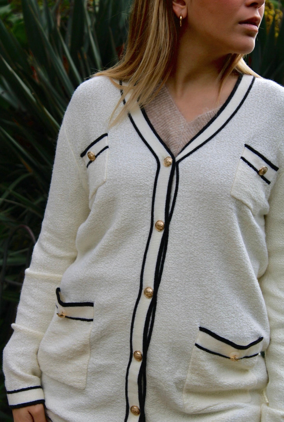 Kimono com botões dourados